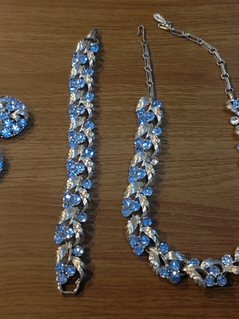 Vintage LISNER Blue Rhinestone Necklace, Bracelet & Earring Set
